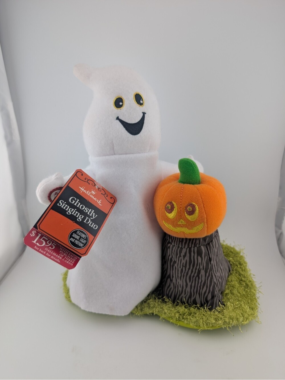 Hallmark Ghostly Singing Duo Halloween Decor Ghost Motion Lights Sound Works